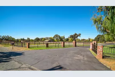 8720 Tavernor Road, Wilton, CA 95693 - Photo 3