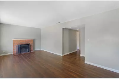 5205 63rd Street, Sacramento, CA 95820 - Photo 9