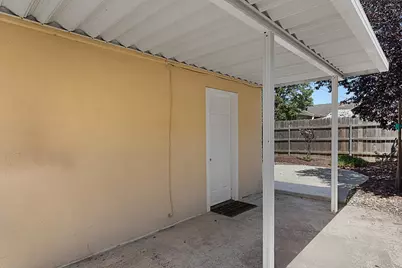 5205 63rd Street, Sacramento, CA 95820 - Photo 25