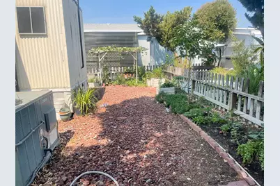Red Bud Lane, Sacramento, CA 95828 - Photo 15