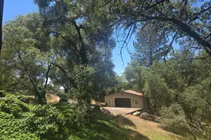 595 Valley Ridge Ct, Auburn, CA 95603 - Photo 1