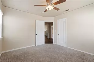 2540 28th St, Sacramento, CA 95818 - Photo 13