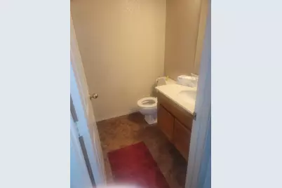 8220 Exbourne Circle, Sacramento, CA 95828 - Photo 11