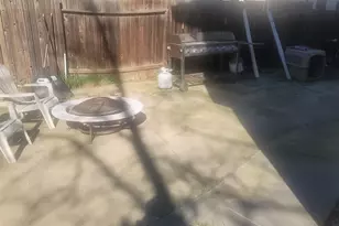 8220 Exbourne Cir, Sacramento, CA 95828 - Photo 25