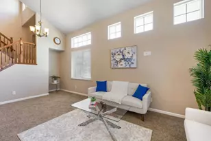 3662 W River Dr, Sacramento, CA 95833 - Photo 9