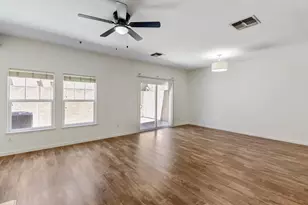 3301 N Park Dr, Sacramento, CA 95835 - Photo 17