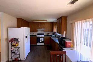 272 S Olive Ave, Stockton, CA 95215 - Photo 5
