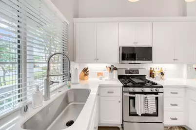 1012 Vanston Way, Roseville, CA 95747 - Photo 15