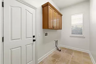 5962 Country Manor Pl, Sacramento, CA 95835 - Photo 29