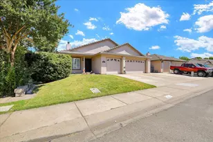 479 River Oaks Dr, Yuba City, CA 95991 - Photo 3