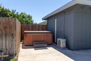 7419 Pine St, Hughson, CA 95326 - Photo 47