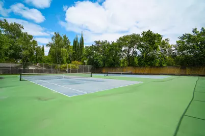 1162 Spruce Tree Circle, Sacramento, CA 95831 - Photo 29