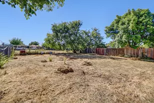 5170 28th St, Sacramento, CA 95820 - Photo 33