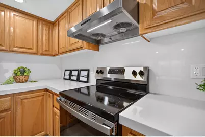 8705 Brigham Way, Sacramento, CA 95826 - Photo 19