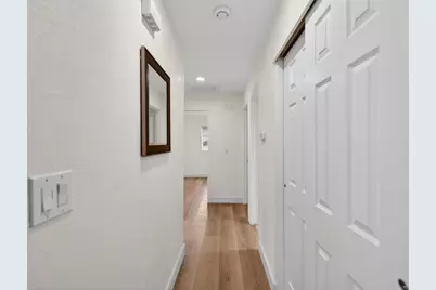8705 Brigham Way, Sacramento, CA 95826 - Photo 27