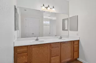 9234 Rushing Creek Way, Elk Grove, CA 95624 - Photo 39