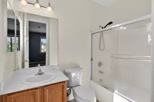 9234 Rushing Creek Way, Elk Grove, CA 95624 - Photo 35