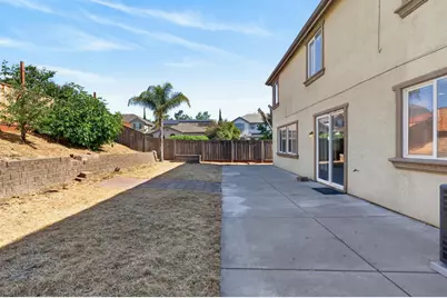 9234 Rushing Creek Way, Elk Grove, CA 95624 - Photo 51