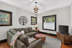 2431 F St, Sacramento, CA 95816 - Photo 7