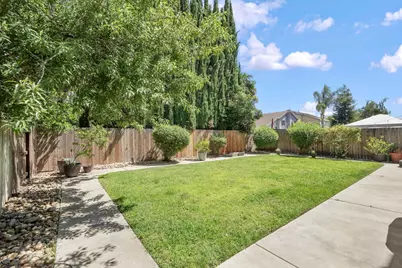 1459 Port St, Manteca, CA 95336 - Photo 7