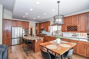 8955 Ashmore Way, Elk Grove, CA 95624 - Photo 17
