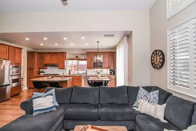 8955 Ashmore Way, Elk Grove, CA 95624 - Photo 15