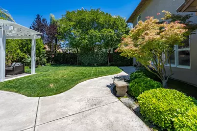 2713 Veneto Drive, Modesto, CA 95356 - Photo 37