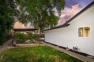 1023 Azure Ct, Roseville, CA 95678 - Photo 7