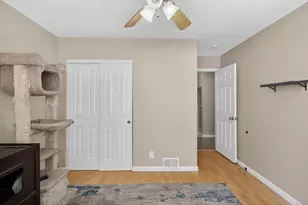 4714 Greenholme Dr, Sacramento, CA 95842 - Photo 21