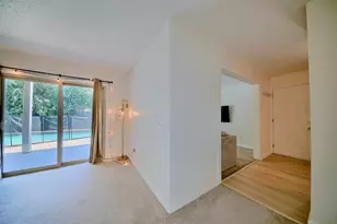 8238 Ferncreek Ct, Citrus Heights, CA 95621 - Photo 7
