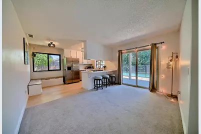 8238 Ferncreek Court, Citrus Heights, CA 95621 - Photo 9