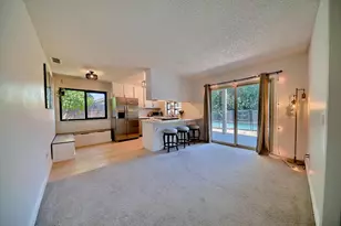 8238 Ferncreek Ct, Citrus Heights, CA 95621 - Photo 9