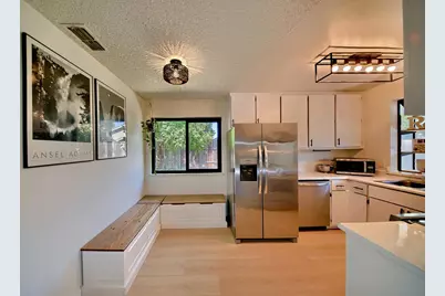 8238 Ferncreek Court, Citrus Heights, CA 95621 - Photo 11