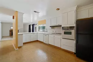 9916 El Chorlito Dr, Rancho Cordova, CA 95670 - Photo 7