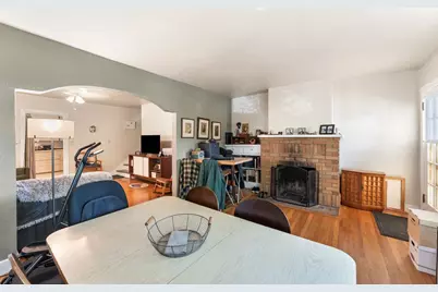 910 35th Street, Sacramento, CA 95816 - Photo 29