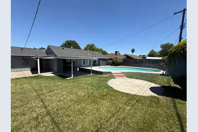 6421 Grattan Way, North Highlands, CA 95660 - Photo 7