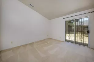 2109 Alta Sierra St, Stockton, CA 95206 - Photo 21