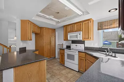 625 Vernon Oaks Drive, Citrus Heights, CA 95678 - Photo 17
