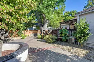 1881 7th Ave, Sacramento, CA 95818 - Photo 73