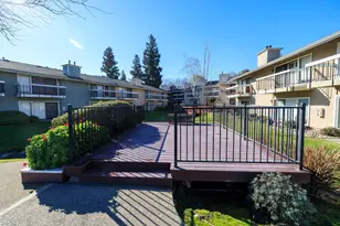 3722 W Benjamin Holt Dr, Stockton, CA 95219 - Photo 41