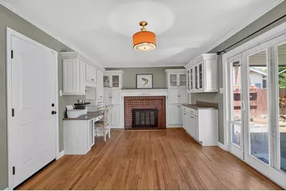4534 Cedarwood Way, Sacramento, CA 95823 - Photo 11