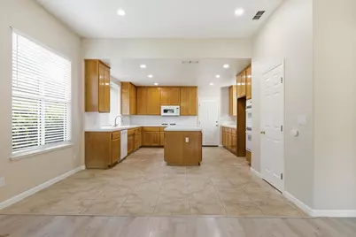 2875 Barret Drive, Roseville, CA 95661 - Photo 13
