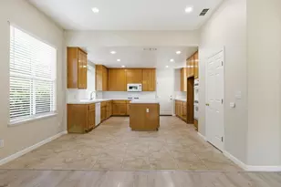 2875 Barret Dr, Roseville, CA 95661 - Photo 13