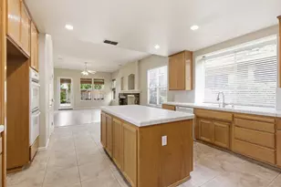 2875 Barret Dr, Roseville, CA 95661 - Photo 15