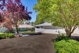23198 Lone Pine Dr, Auburn, CA 95602 - Photo 33