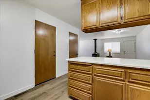 23198 Lone Pine Dr, Auburn, CA 95602 - Photo 17