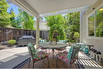 9811 Beckenham Drive, Granite Bay, CA 95746 - Photo 37