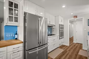 873 Royal Green Ave, Sacramento, CA 95831 - Photo 7