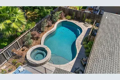 873 Royal Green Avenue, Sacramento, CA 95831 - Photo 37