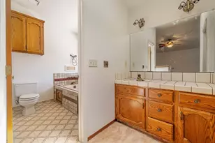 1131 Eagle Ln, Manteca, CA 95337 - Photo 23